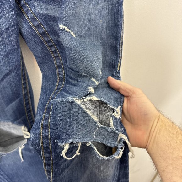 True Religion Joey Dark Hollow First Edition Destroyed Woman 27X32 Bootcut Flare - Picture 4 of 11